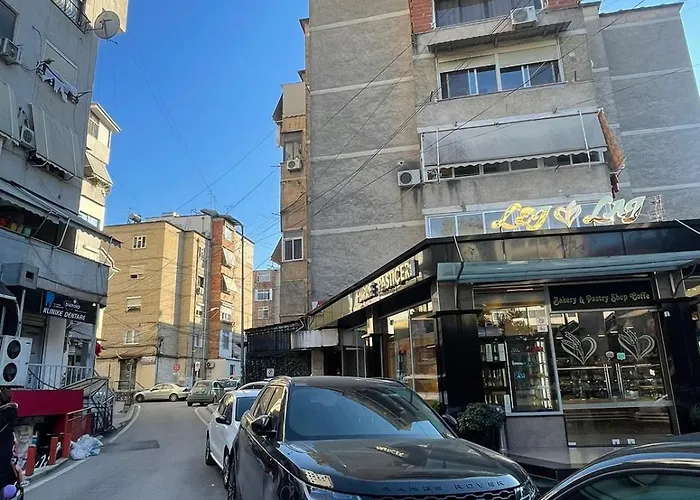 Dea's Apartment: Hidden Gem * Tirana